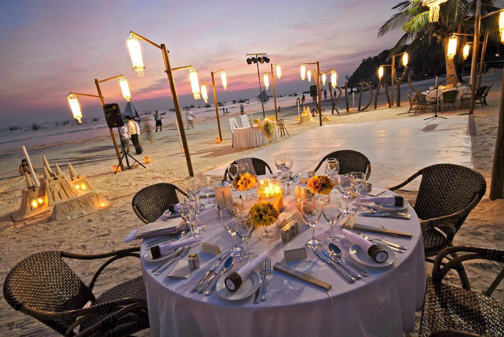 Fridays Boracay Beach Resort Balabag  Exterior foto